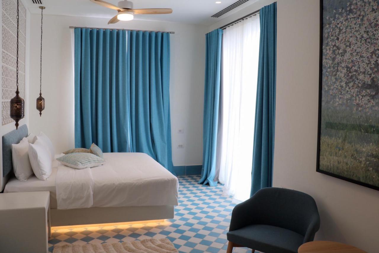 Cloud 7 Residences Ayla Aqaba Ngoại thất bức ảnh A bedroom at the hotel