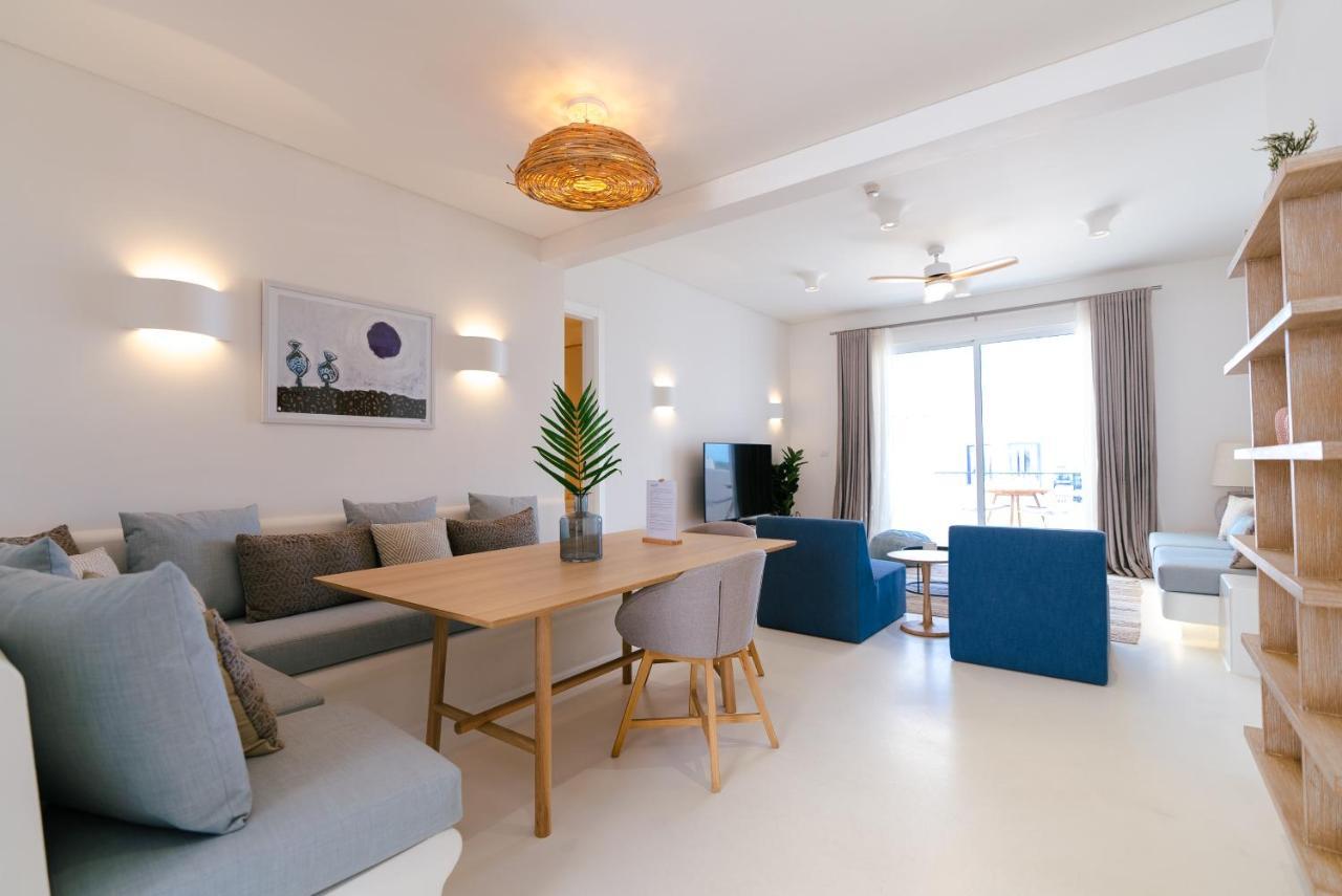 Cloud 7 Residences Ayla Aqaba Ngoại thất bức ảnh A living room